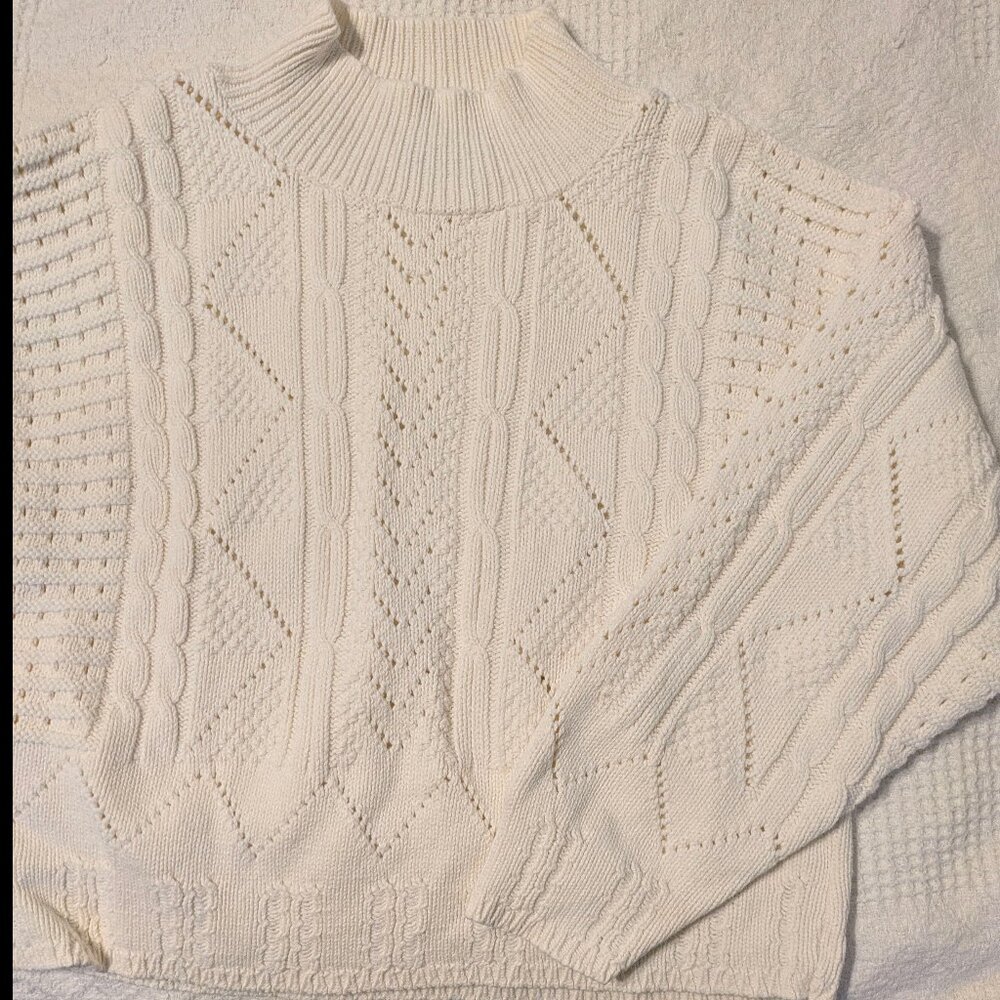 FORENZA CROPPED SWEATER